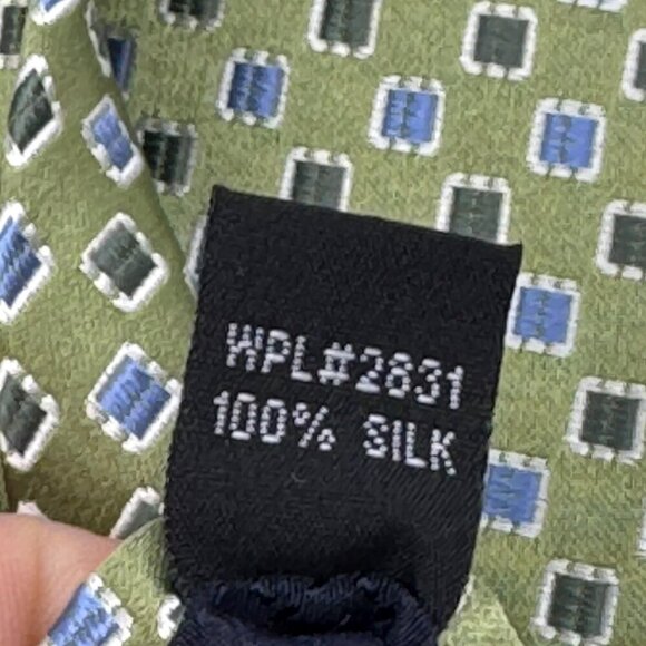 Jones New York 100% Silk Two Tie Bundle Blue Paisley & Green Geometric Design - Picture 4 of 4